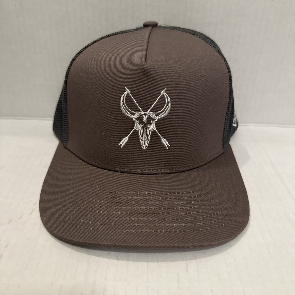 Southern String Hat Co By Richii Hat Of The Month Aug Drop Deer Arrow *Altered